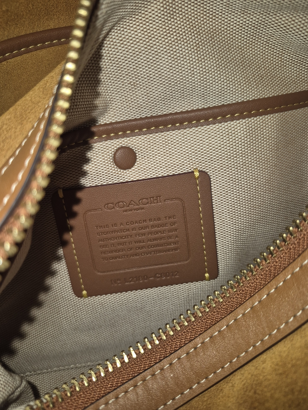 Coach RARE Colorblock Rogue 30! - Picture 12 of 16